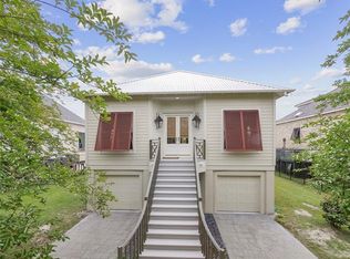 401 Bordeaux Ct, Madisonville, LA 70447