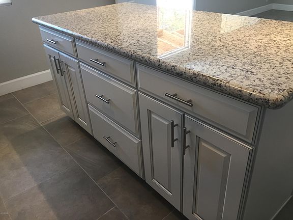 5th image of 10586 W Oakmont Dr