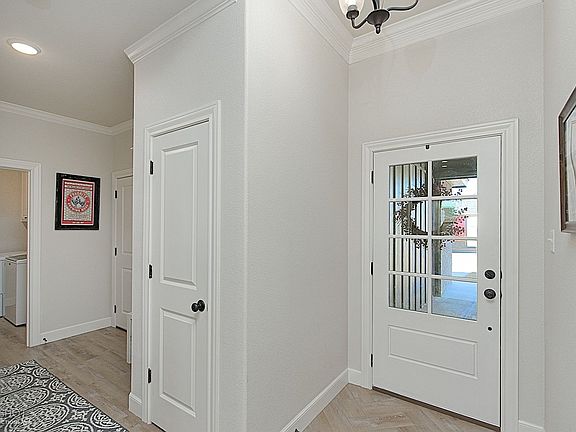 4th image of 7313 Wildflower Way