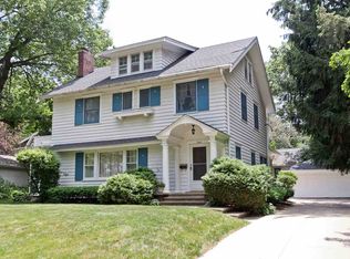 2337 5th Ave SE, Cedar Rapids, IA 52403