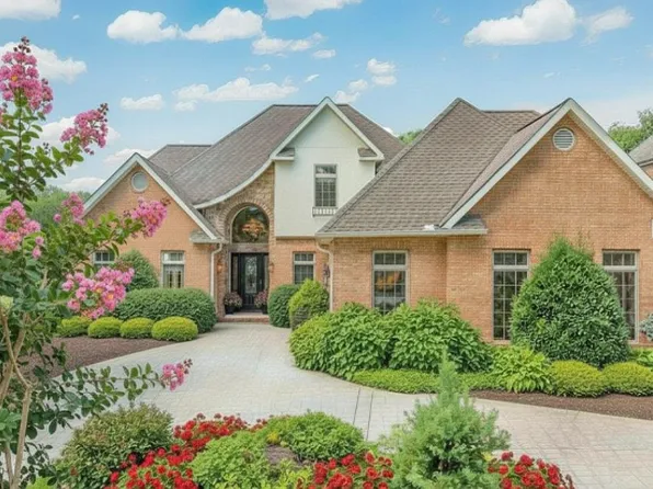 9627 Mariners Point, Knoxville, TN 37922