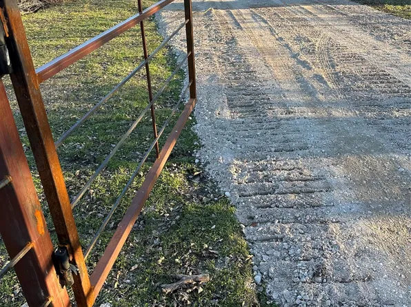 5740 County Road 107, Kaufman, TX 75142