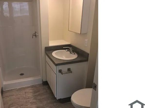 100 Memorial St #3, Franklin, NH 03235