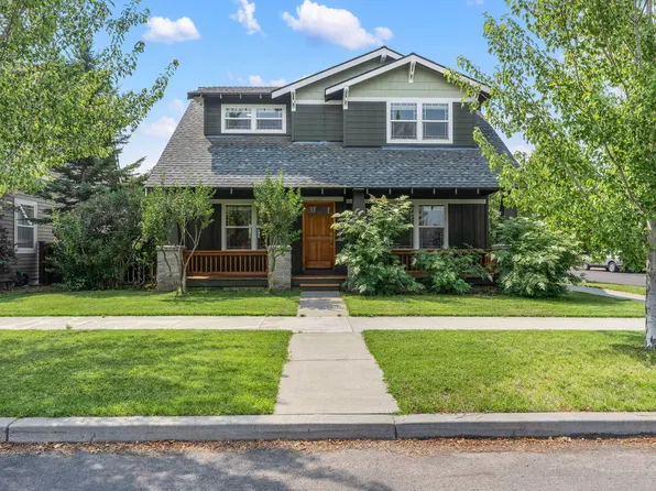 2727 NE Great Horned Pl, Bend, OR 97701