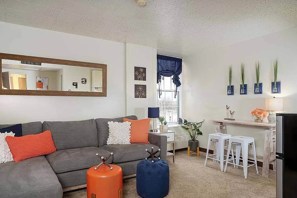 Gateway Park Apartments — Photo 3