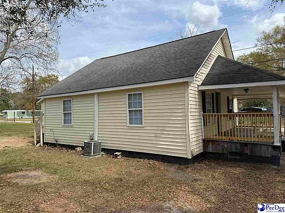 2nd image of 501 Amerson St