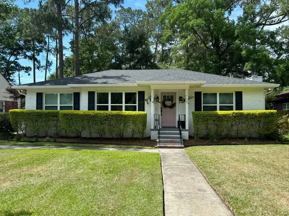 105 E 66th St, Savannah, GA 31405