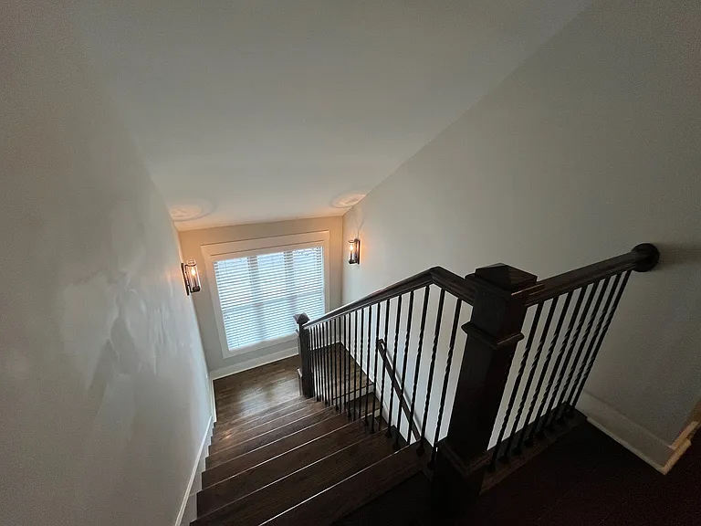 2531 Crenshaw Close Ct — Photo 32
