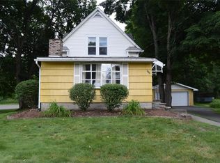 573 Hooper Rd, Endicott, NY 13760