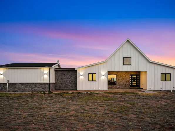1650 N Ridge Dr, Cheyenne, WY 82009