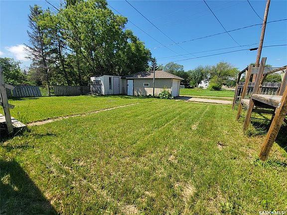2nd image of 1191 110th St
