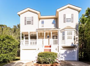12 Peregrine Dr, Hilton Head Island, SC 29926