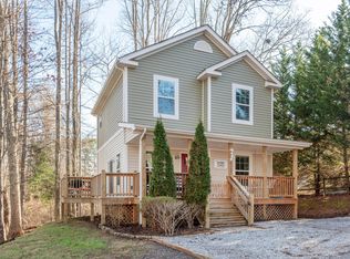 71 Fair Oaks Rd, Arden, NC 28704