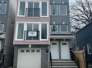 167 3rd St, Newark, NJ 07107