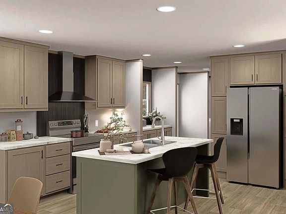 2nd image of 7463 Yukon Rd