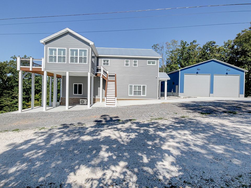 1st image of 120 Golden Eagle Dr