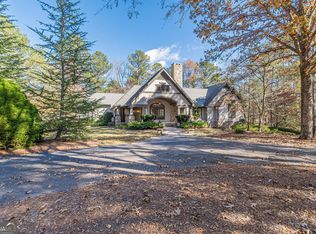 5752 W Phillips Mill Rd, Douglasville, GA 30135