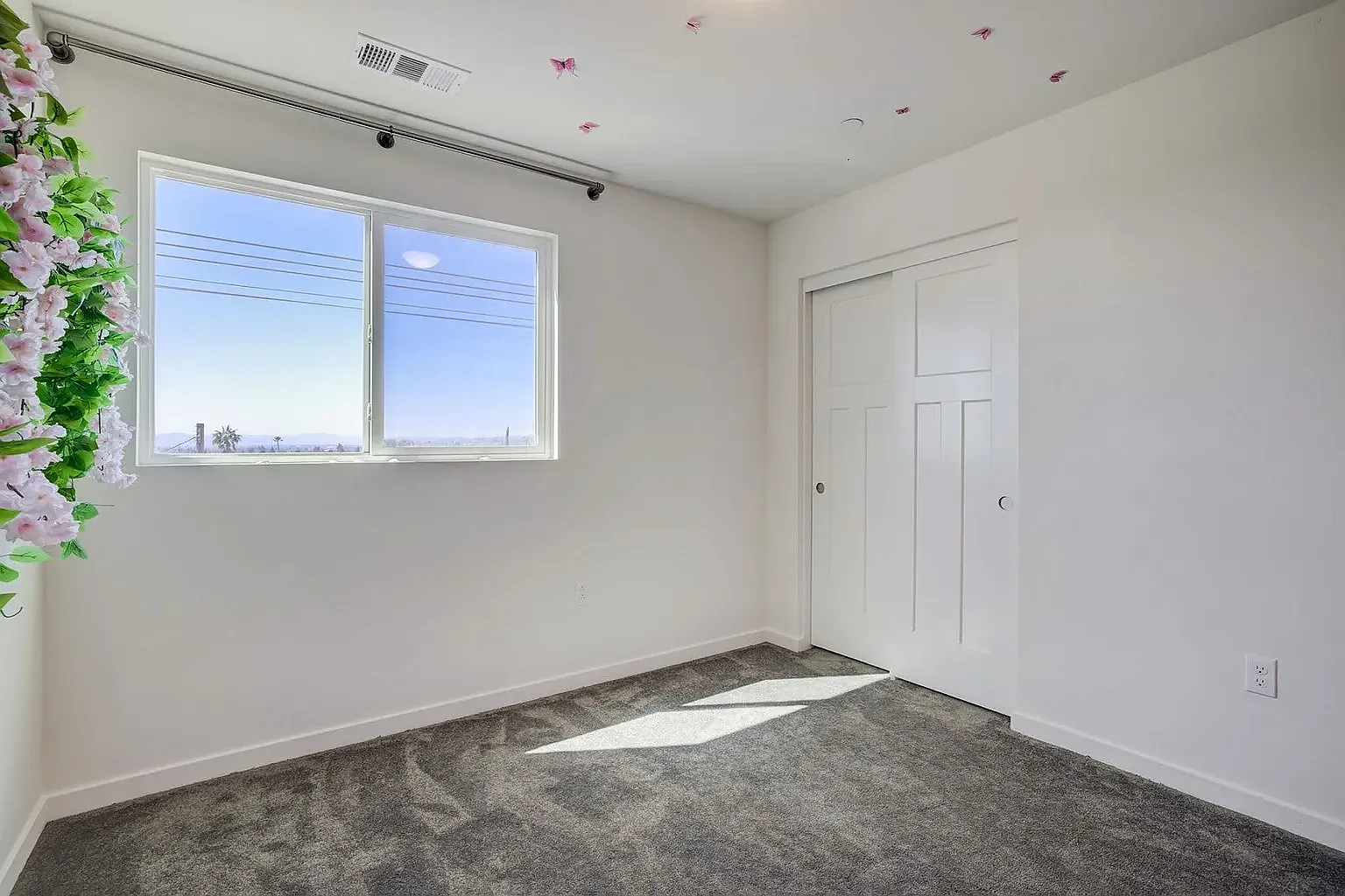 13245 Klein Ct — Photo 3