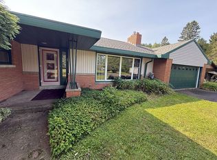 720 Parker Ave, Ontonagon, MI 49953