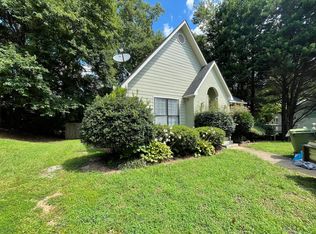 105 Fawn Cir, Carrollton, GA 30117
