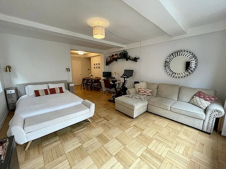 30 E 37th St #10H — Photo 15
