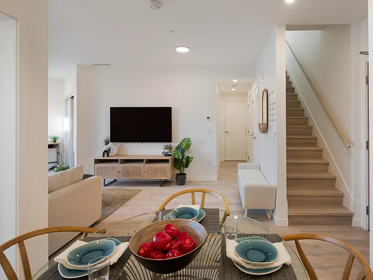 7771 Alderbridge Way — Photo 44