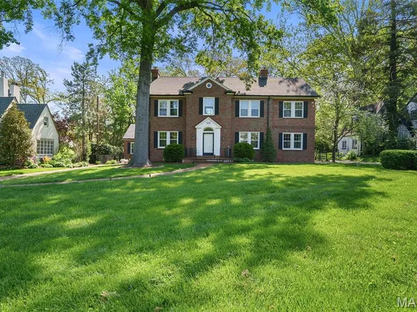 646 Sherwood Dr, Saint Louis, MO 63119