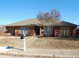 3914 Spring Hollow Dr, Carrollton, TX 75007