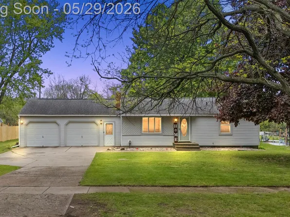 4407 Gilbert St, Columbiaville, MI 48421