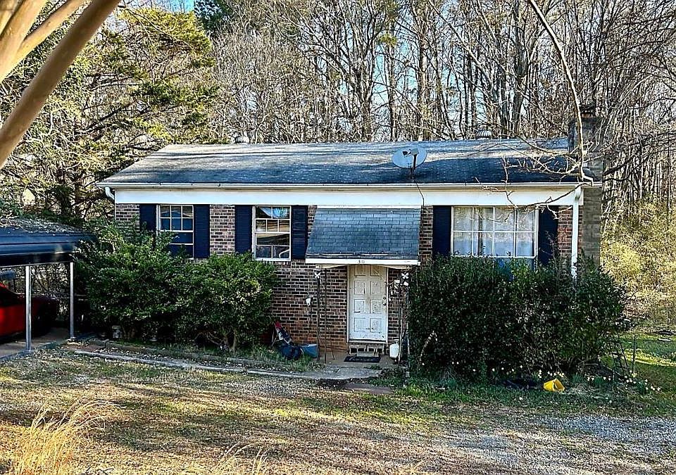 1st image of 36 Textile Ave