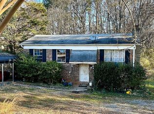 36 Textile Ave, Lavonia, GA 30553