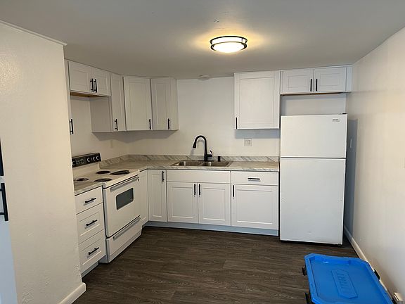 2nd image of 207 Orchard Ln