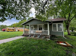 10 E Bitler St, Olpe, KS 66865