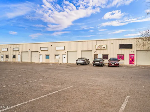 109 Seneca Dr, El Paso, TX 79915