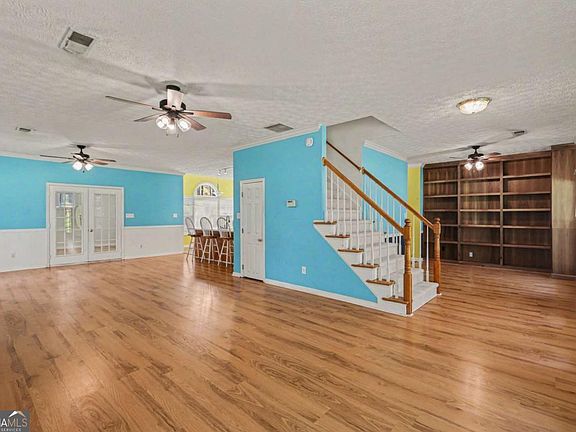 5th image of 4563 Meadows Rd