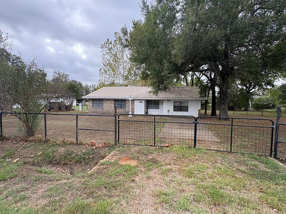 1st image of 1150 County Road 43900