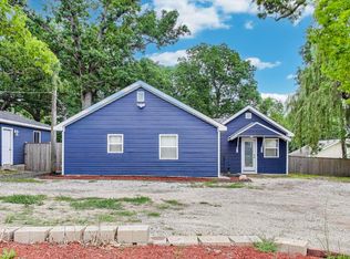 43173 N Lake Ave, Antioch, IL 60002