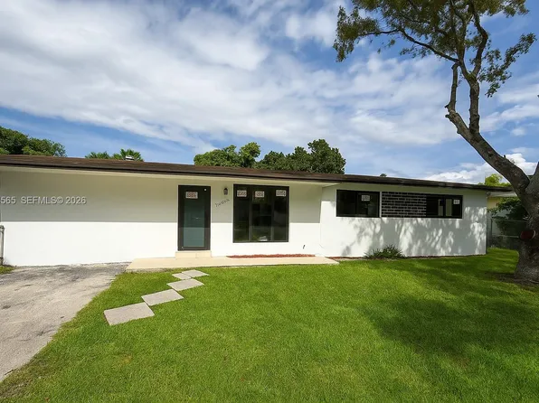 11615 SW 142nd Ter, Miami, FL 33176