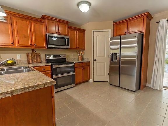 3rd image of 563 River Rock Blvd APT B-3