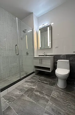 Rented by Oxford Property Group | media 30