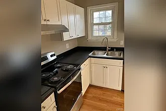 3 bed, 1224 sqft, $2,800 — Photo 3
