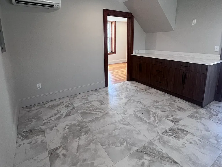 1 Lincoln Ave #1 — Photo 10