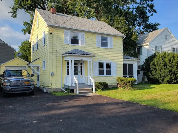 2803 Watson Blvd, Endicott, NY 13760