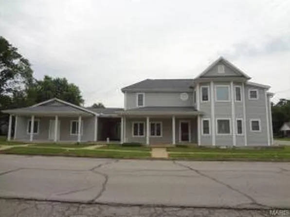 220 Chestnut Street, Houston, MO 65483