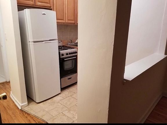 4th image of 1569 York Ave APT 4D
