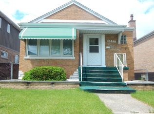 5552 S Kostner Ave, Chicago, IL 60629