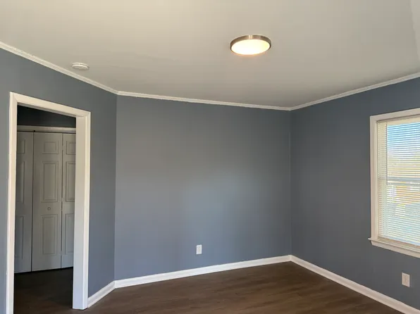 1412 Cedar Ave, Burlington, NC 27217