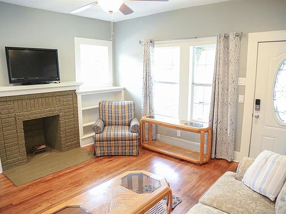 5th image of 1518 Pearson St #1