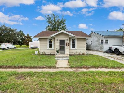 212 S Main St, Griffin, IN, 47616