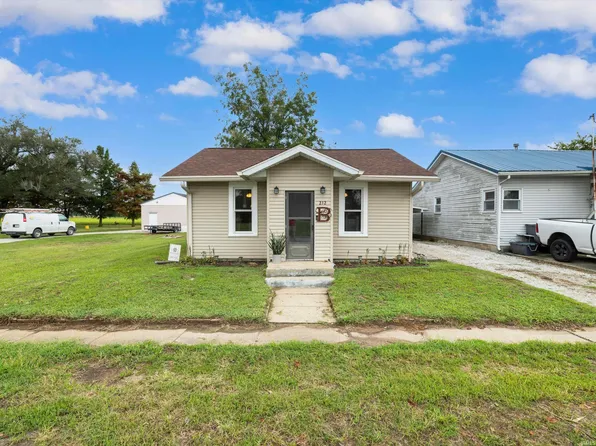 212 S Main St, Griffin, IN 47616